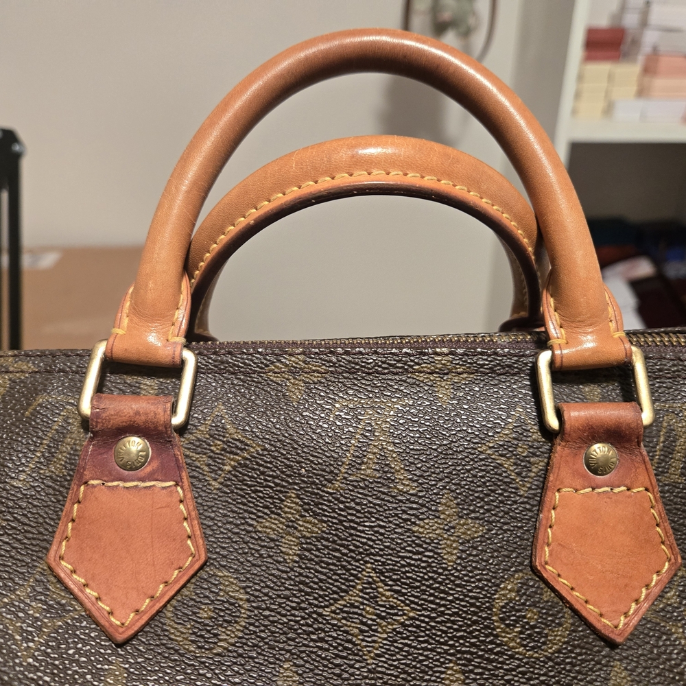 Authenthic Louis Vuitton Monogram Speedy 40. - Picture 3 of 16